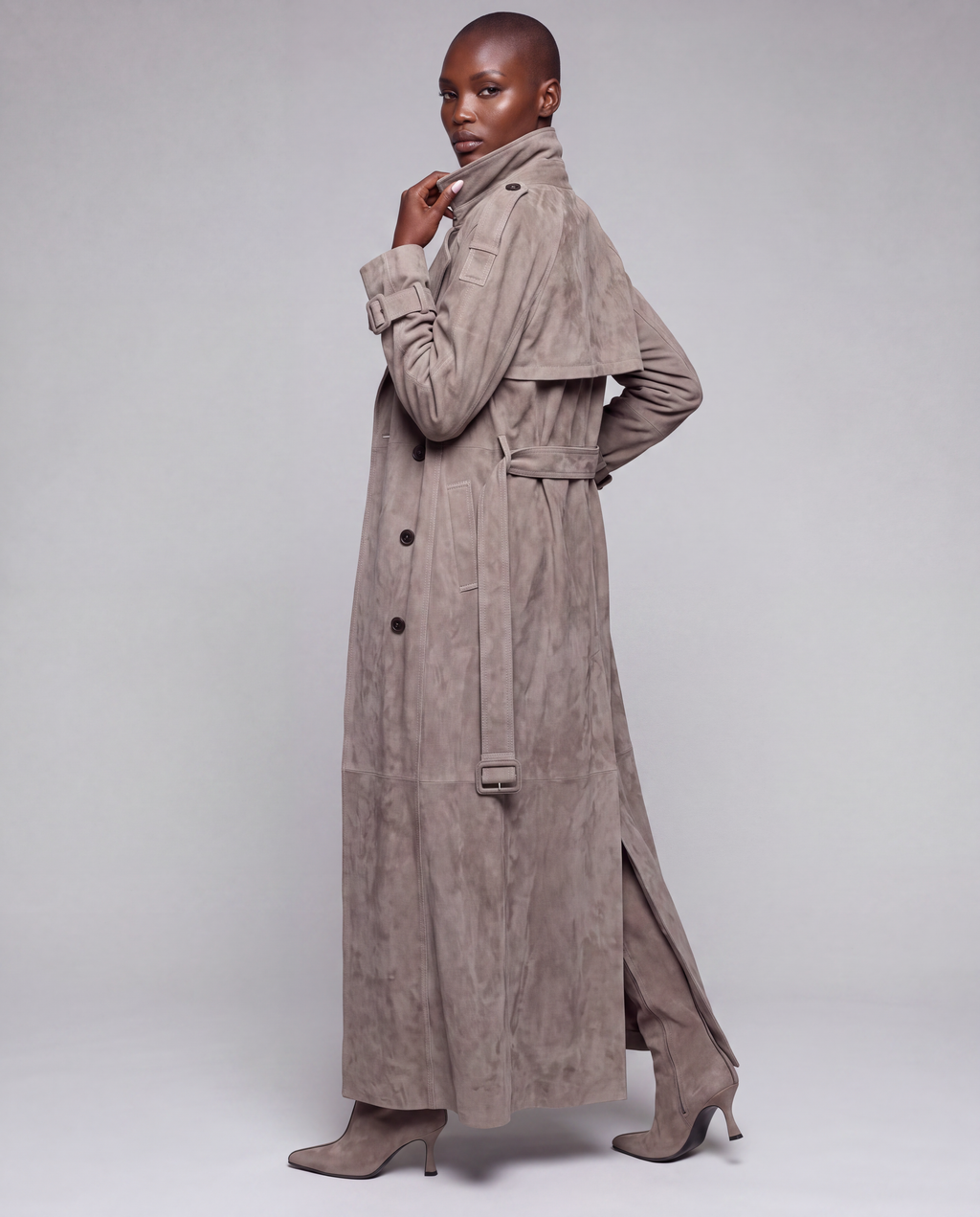 Zamszowy płaszcz damski maxi – SUEDE TRENCH