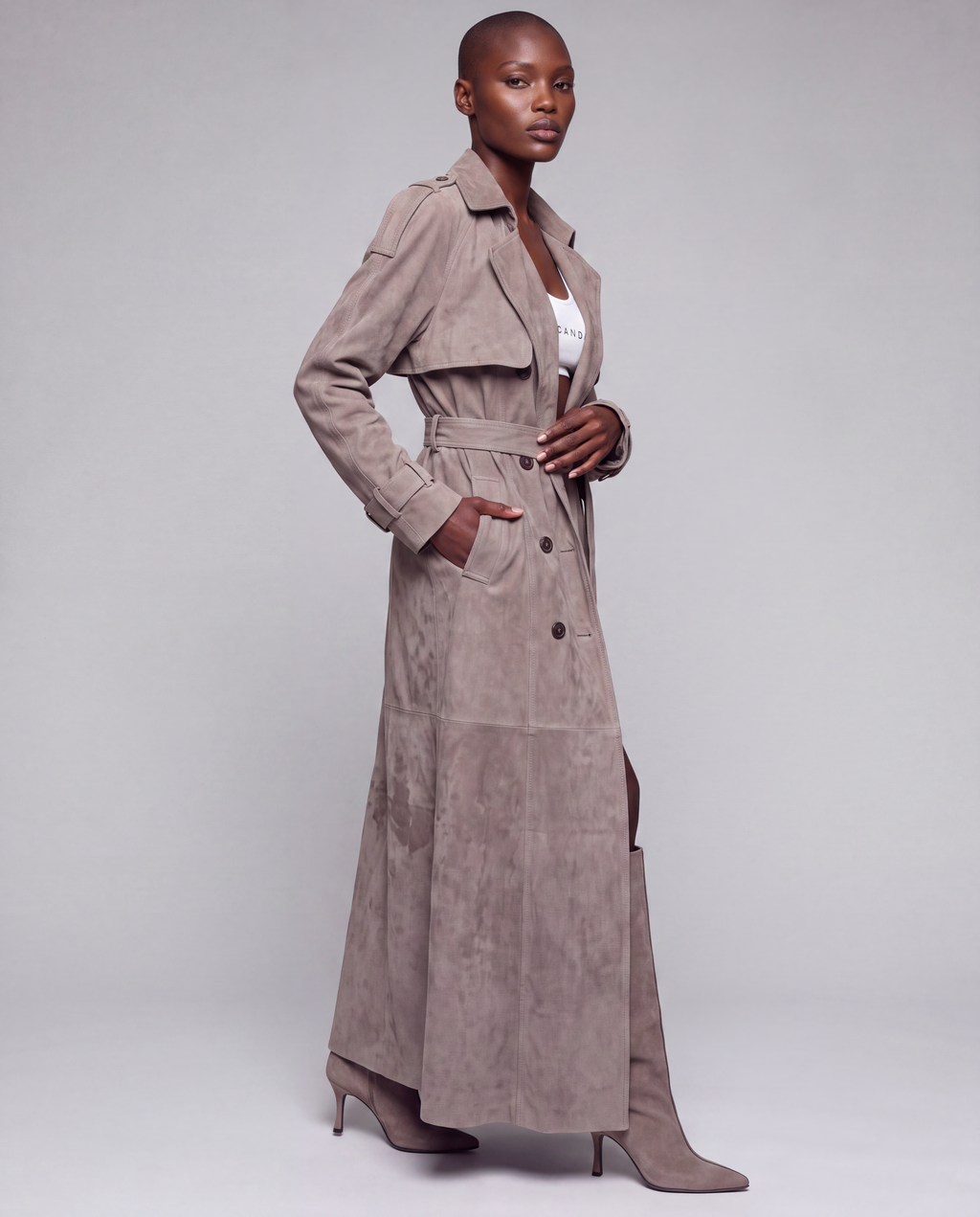 Zamszowy płaszcz damski maxi – SUEDE TRENCH