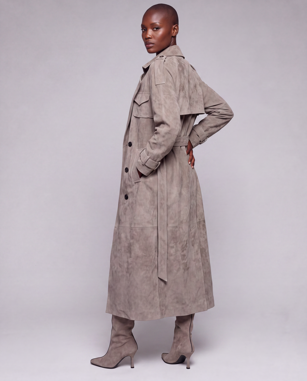Zamszowy płaszcz damski maxi – SUEDE TRENCH