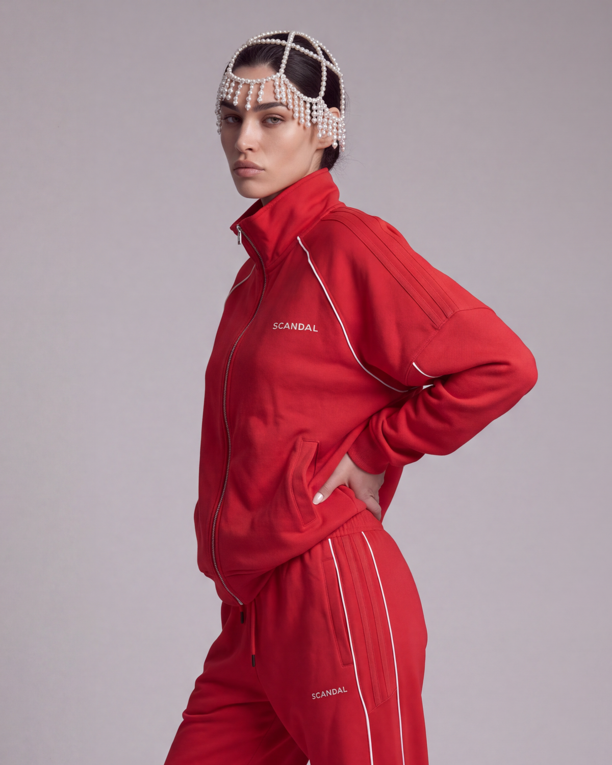 Czerwony dres damski bawełniany oversize - SCANDAL