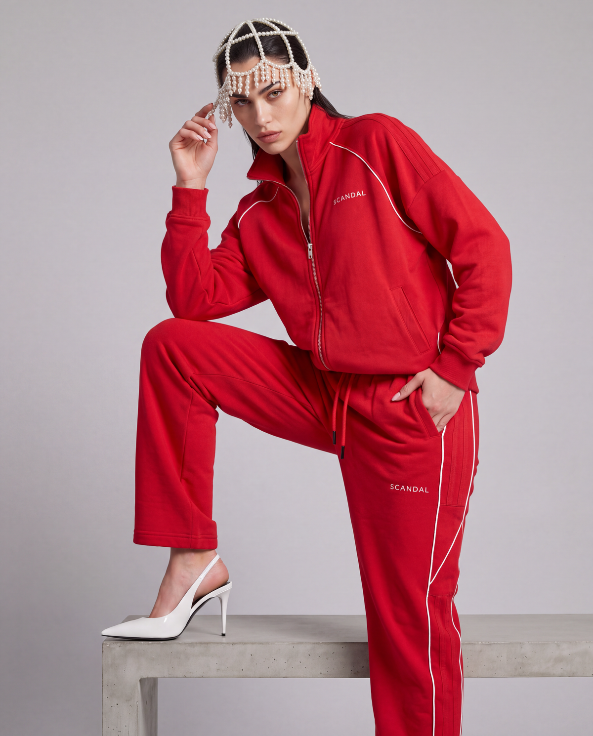 Czerwony dres damski bawełniany oversize - SCANDAL