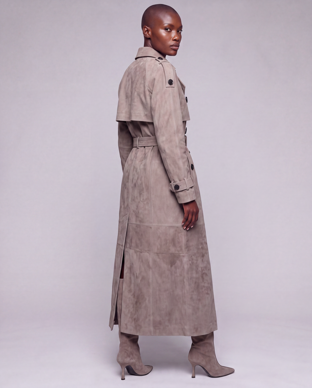 Zamszowy płaszcz damski maxi – SUEDE TRENCH