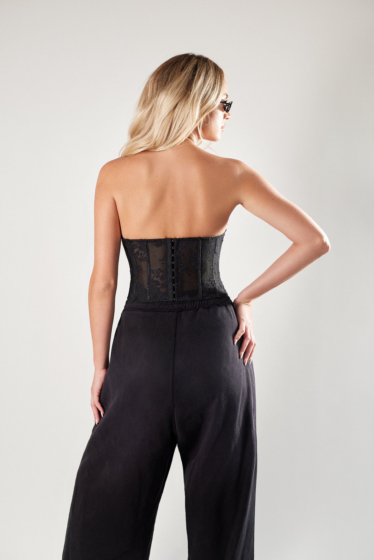 Czarne spodnie oversize z Bawełny. Unisex