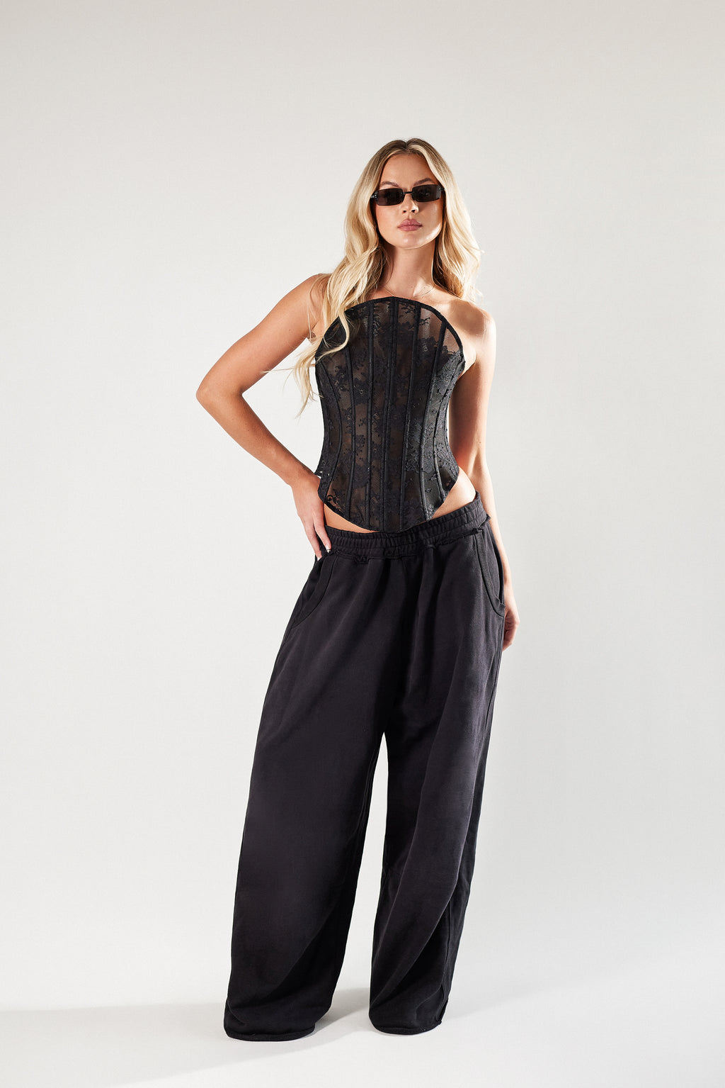 Czarne spodnie oversize z Bawełny. Unisex