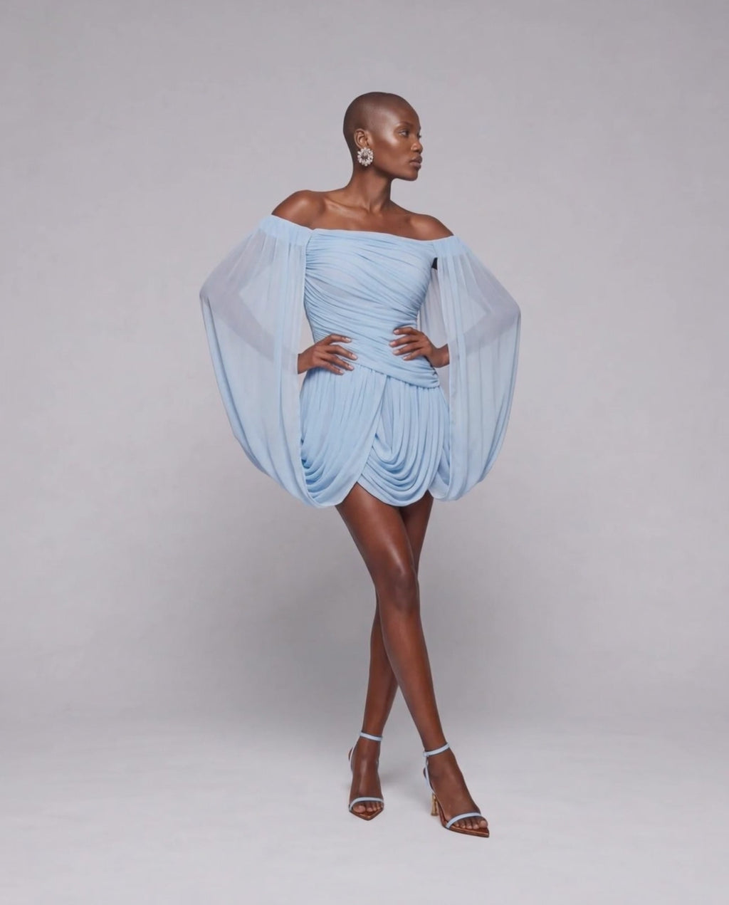 Hellblaues Damenkleid mit Cape CELESTE